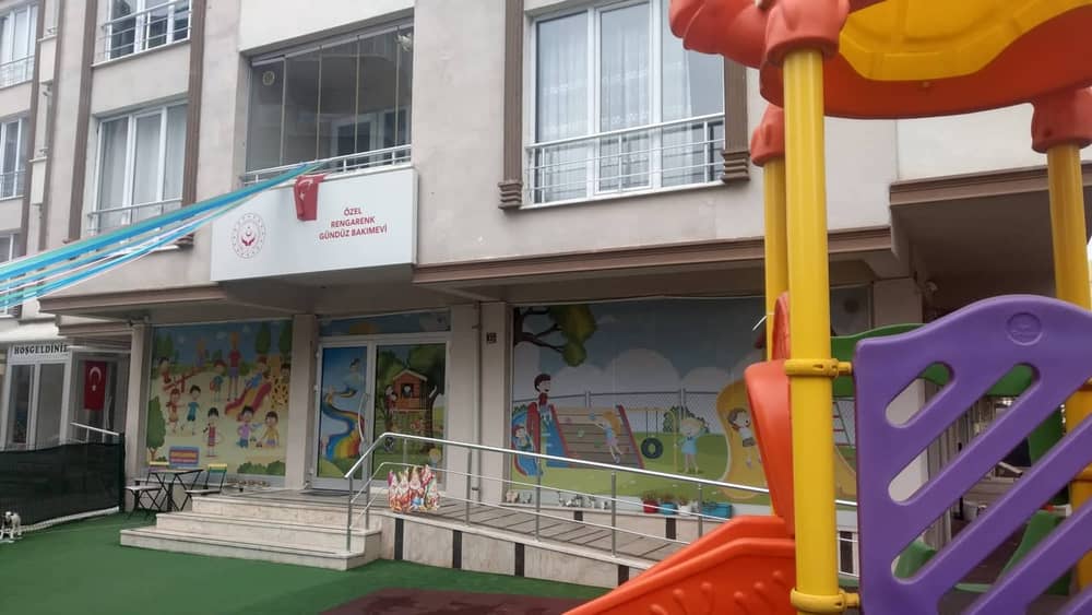 harikalar diyarı kreş 2-6 yaş çocuk