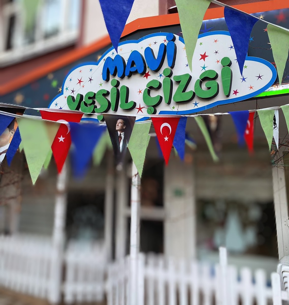 Mavi Yeşil Çizgi Kreş ve Anaokulu