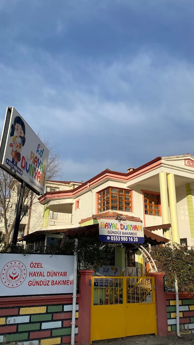 Hayal Dünyam Anaokulu