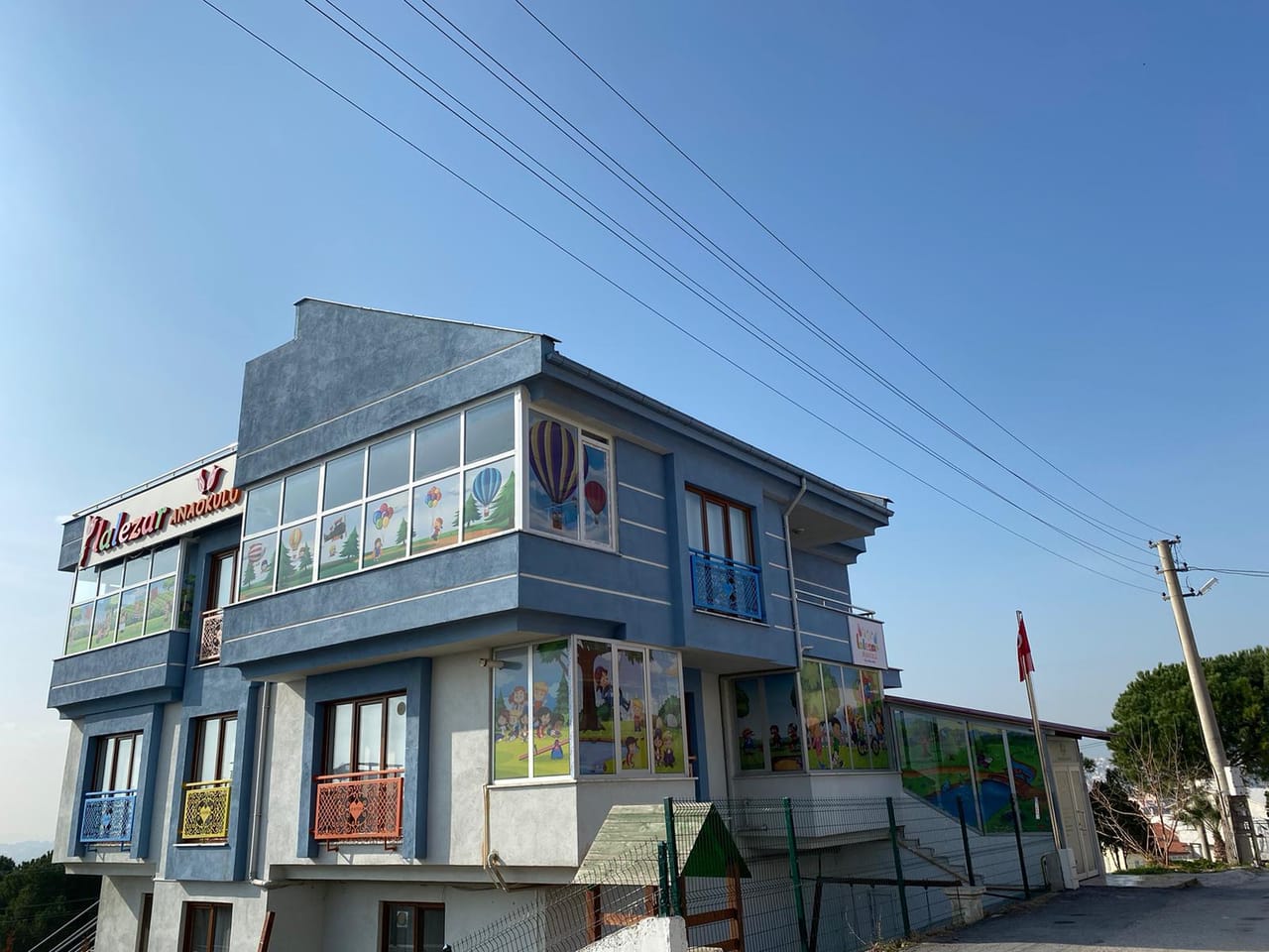 LALEZAR ANAOKULU BALIKESİR