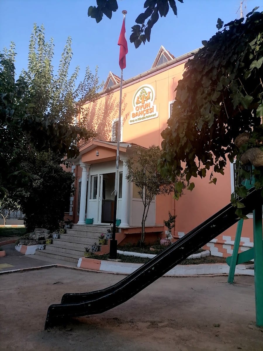 Oyun Bahçesi Kreş ve Gündüz Bakımevi