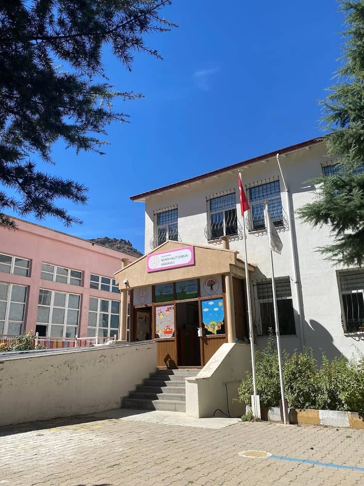 Nesrin Halit Zarbun Anaokulu